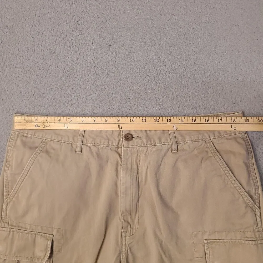 Levis Shorts Mens 37 Brown‎ Tan Cargo Pockets 100% Cotton Outdoor White Tab